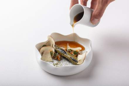 Restaurant 2 étoiles Michelin Noirmont, Suisse · Maison Wenger 