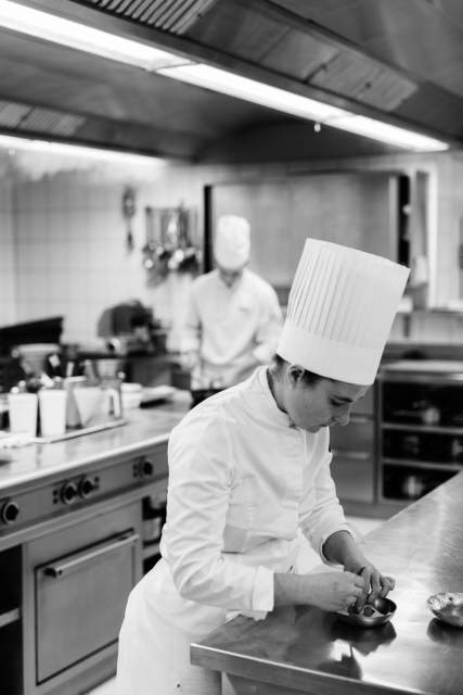 Restaurant 2 étoiles Michelin Noirmont, Suisse · Maison Wenger 