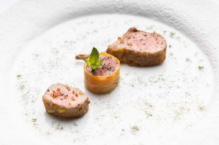 Restaurant 2 étoiles Michelin Noirmont, Suisse · Maison Wenger 