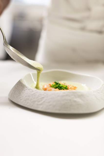 Restaurant 2 étoiles Michelin Noirmont, Suisse · Maison Wenger 